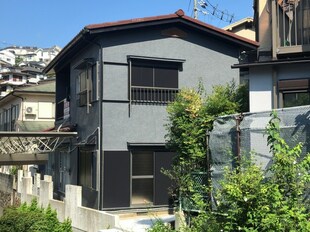 山本中戸建の物件外観写真